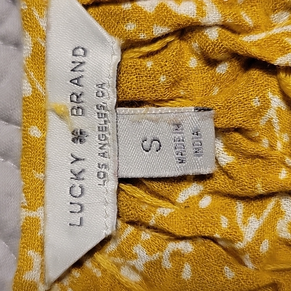Lucky brand mustard floral peasant top - Picture 5 of 7